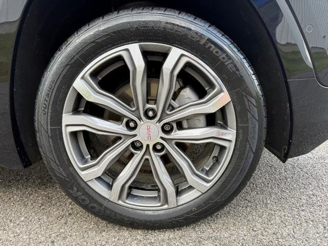 used 2020 GMC Terrain car, priced at $25,964