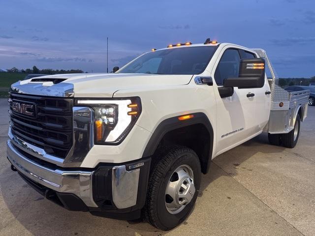 new 2025 GMC Sierra 3500 car