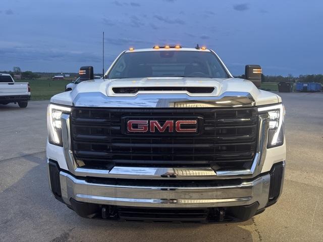 new 2025 GMC Sierra 3500 car