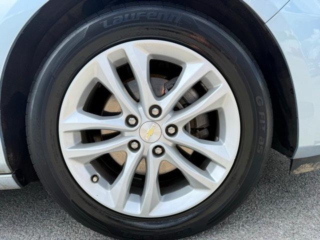 used 2018 Chevrolet Malibu car, priced at $13,982