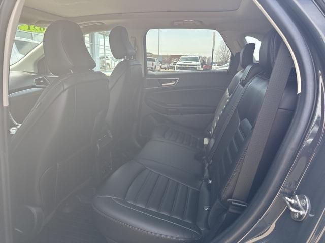 used 2021 Ford Edge car, priced at $22,990