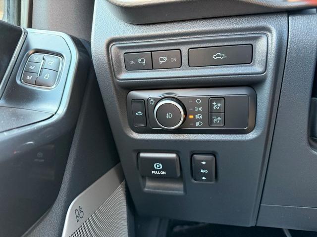 used 2022 Ford F-150 car, priced at $38,987