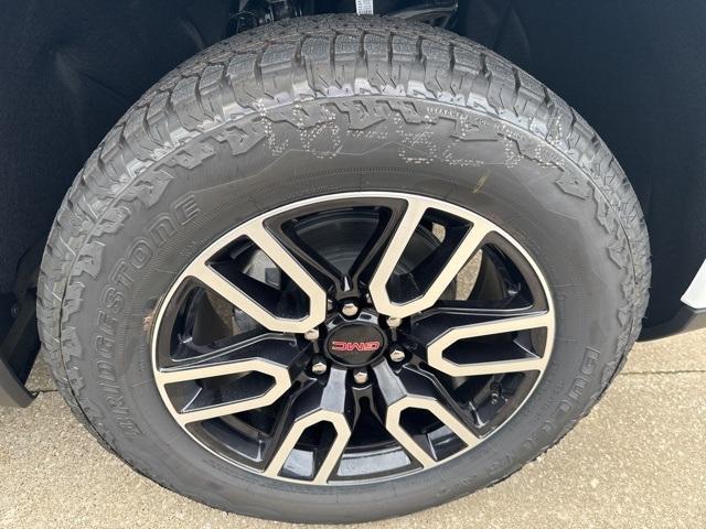 new 2025 GMC Sierra 1500 car