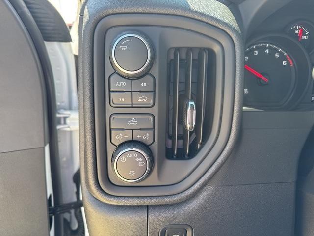 new 2025 Chevrolet Silverado 1500 car, priced at $43,205