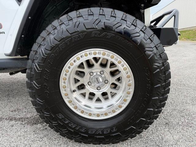 used 2022 Jeep Gladiator car, priced at $38,995