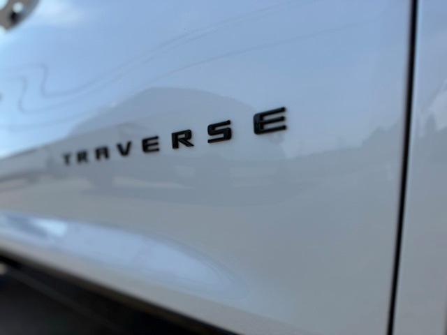 used 2024 Chevrolet Traverse car, priced at $54,995
