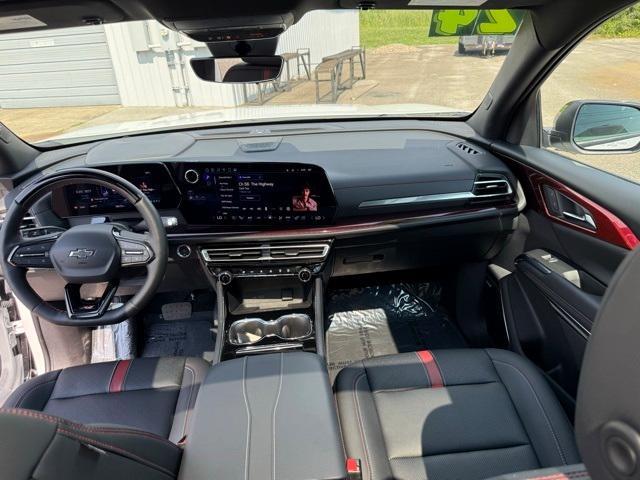 used 2024 Chevrolet Traverse car, priced at $54,995