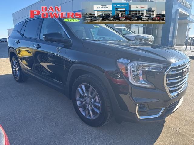 used 2023 GMC Terrain car, priced at $26,978