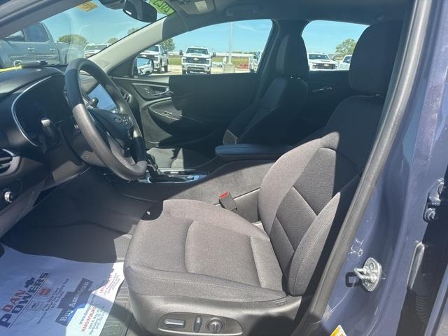 used 2025 Chevrolet Malibu car