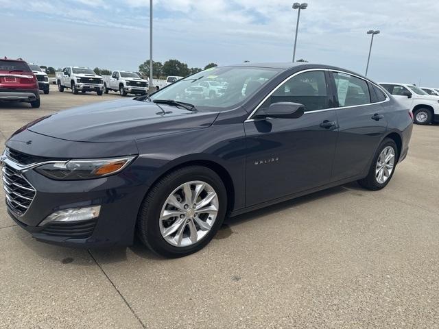 used 2025 Chevrolet Malibu car