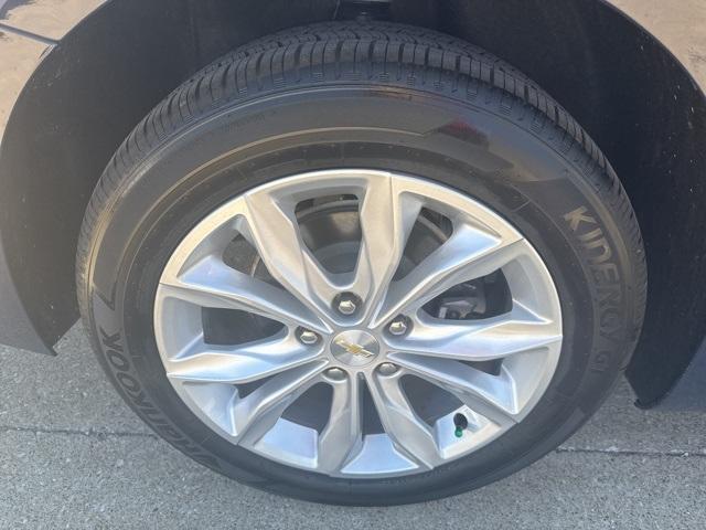used 2025 Chevrolet Malibu car