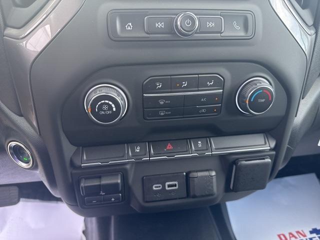 new 2025 Chevrolet Silverado 2500 car, priced at $48,618