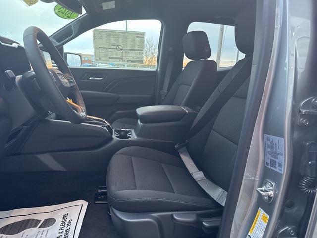 new 2025 GMC Canyon car