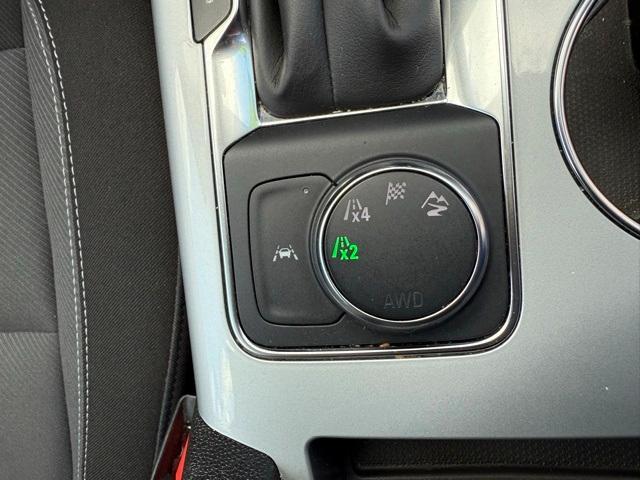 used 2024 Chevrolet Blazer car, priced at $28,891