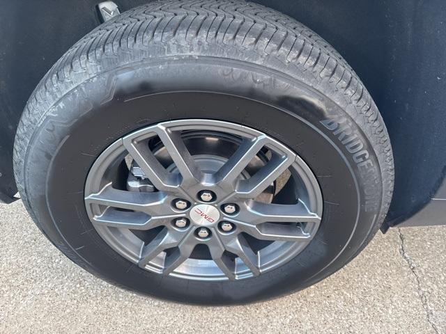 used 2025 GMC Acadia car