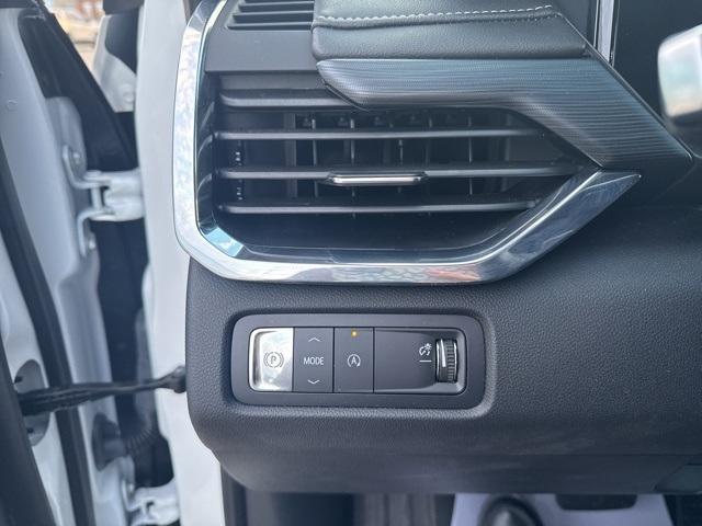 used 2025 GMC Acadia car