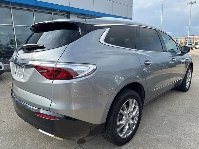 used 2024 Buick Enclave car, priced at $41,298