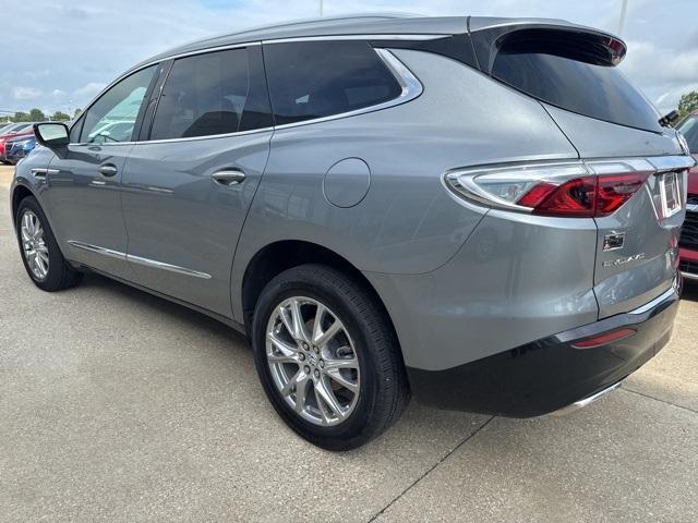 used 2024 Buick Enclave car, priced at $41,298