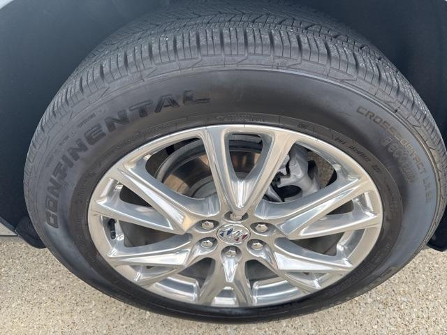 used 2024 Buick Enclave car, priced at $41,298