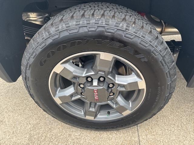 new 2025 GMC Sierra 2500 car