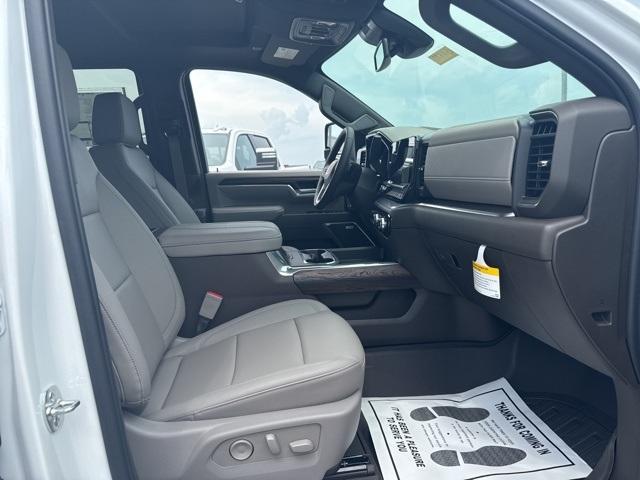 new 2025 GMC Sierra 2500 car