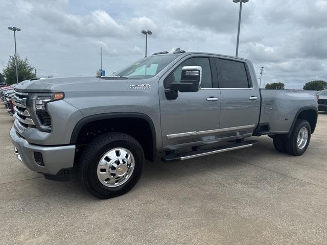 new 2025 Chevrolet Silverado 3500 car