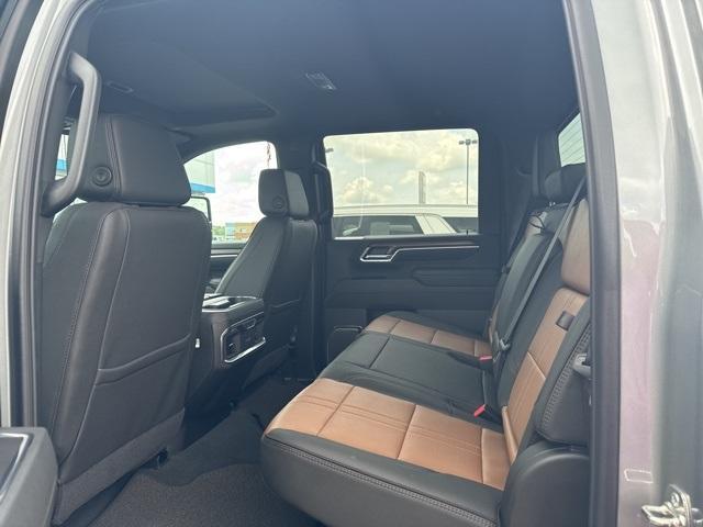 new 2025 Chevrolet Silverado 3500 car