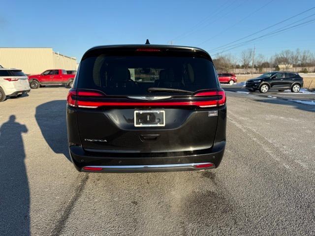 used 2023 Chrysler Pacifica car, priced at $23,882