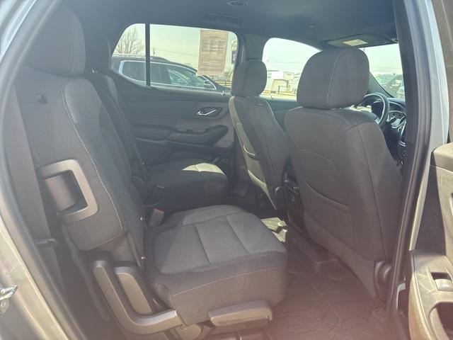 used 2023 Chevrolet Traverse car, priced at $33,988
