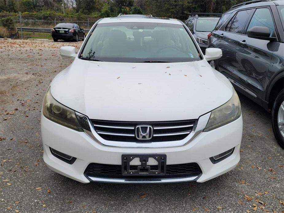 used 2013 Honda Accord car, priced at $15,600