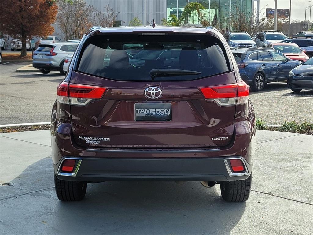 used 2019 Toyota Highlander car, priced at $25,820