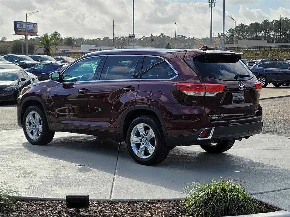 used 2019 Toyota Highlander car, priced at $25,820