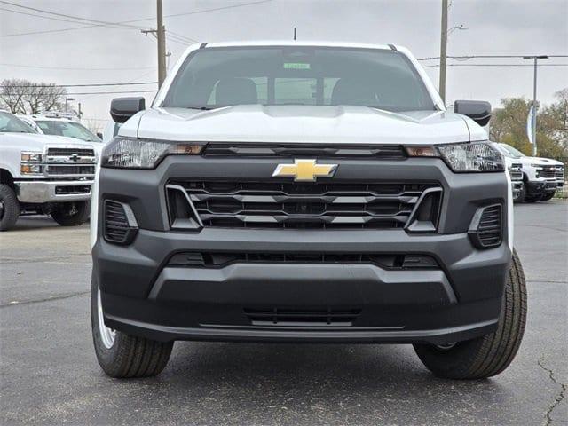 new 2024 Chevrolet Colorado car, priced at $30,104