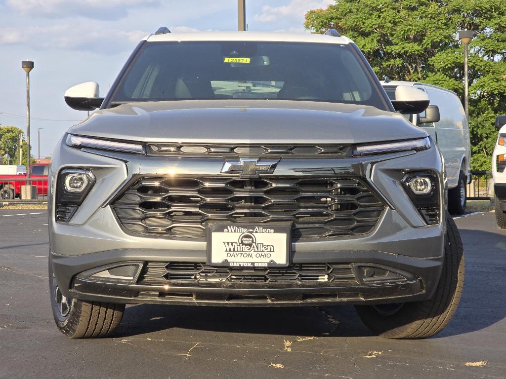 new 2025 Chevrolet TrailBlazer car, priced at $30,287