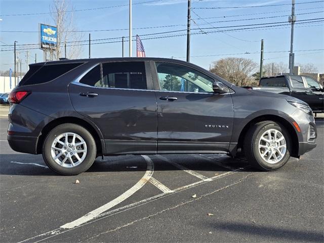 used 2022 Chevrolet Equinox car, priced at $21,700