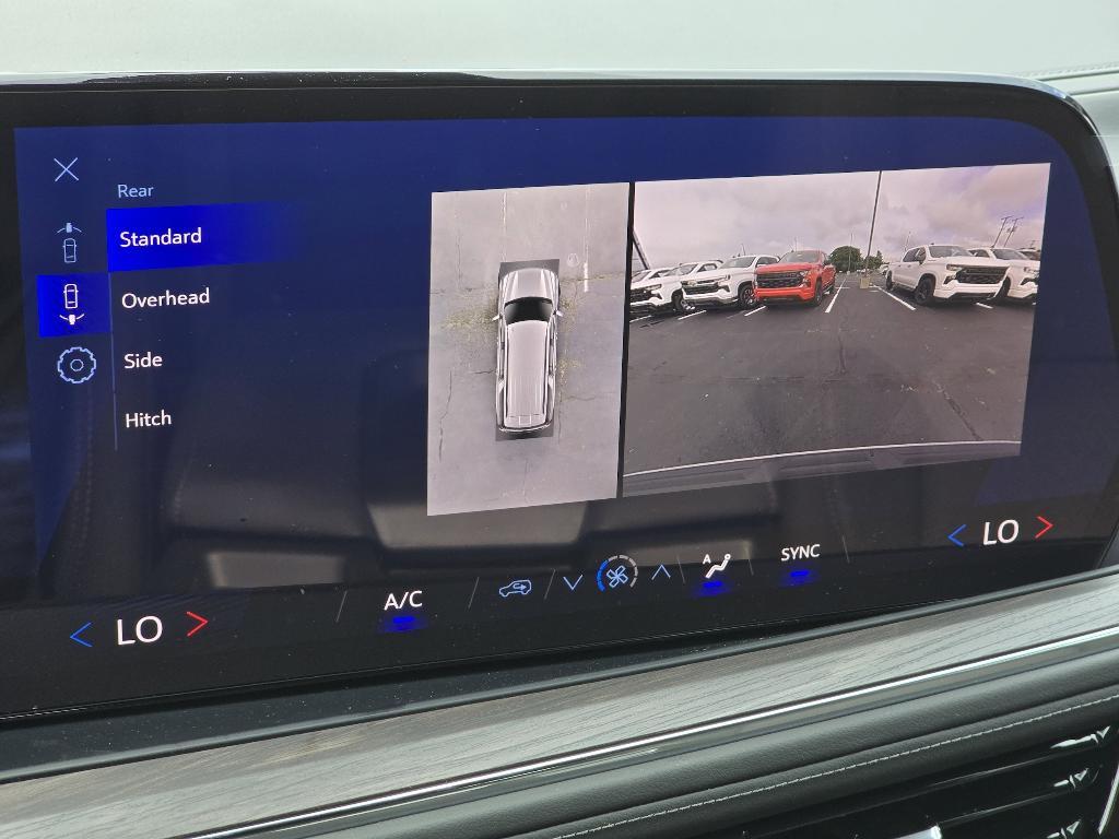 new 2025 Chevrolet Suburban car, priced at $62,500