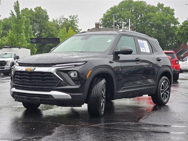 used 2024 Chevrolet TrailBlazer car, priced at $23,000
