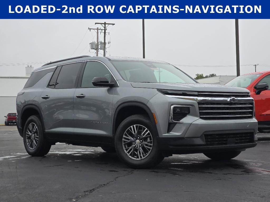 new 2026 Chevrolet Traverse car, priced at $42,915