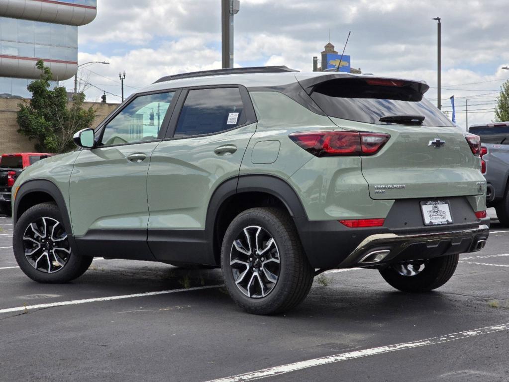 new 2025 Chevrolet TrailBlazer car, priced at $29,678