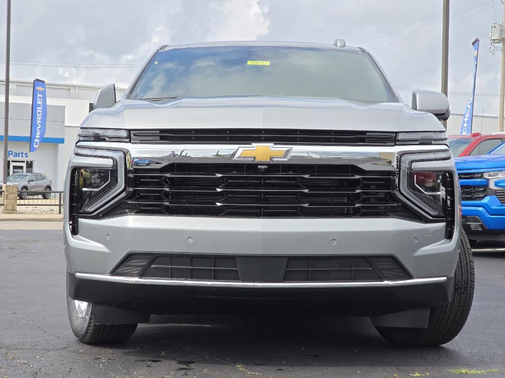 new 2025 Chevrolet Suburban car, priced at $62,500
