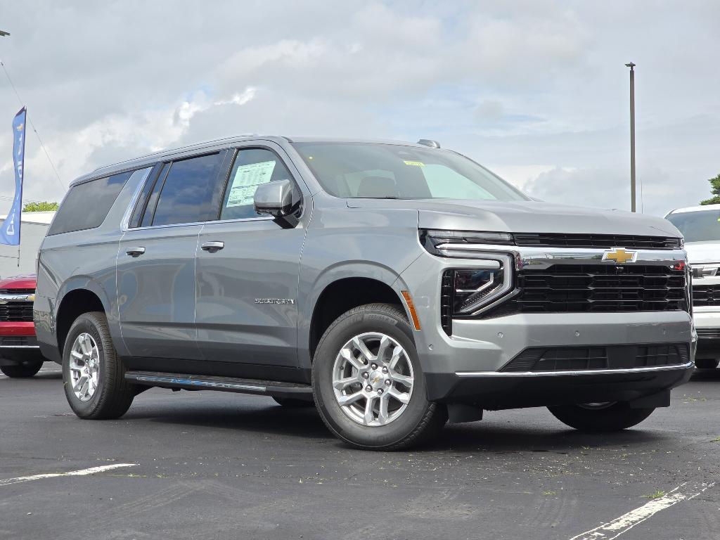 new 2025 Chevrolet Suburban car, priced at $62,500