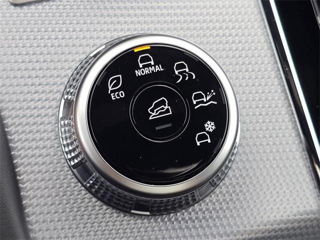 used 2022 Mitsubishi Outlander car, priced at $27,600