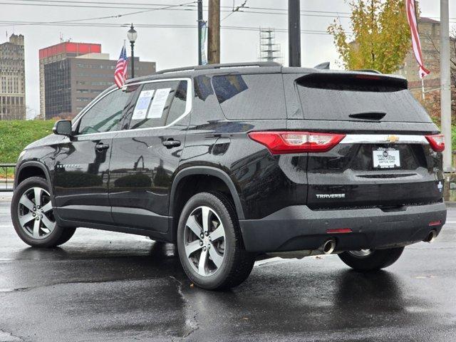 used 2021 Chevrolet Traverse car, priced at $25,000