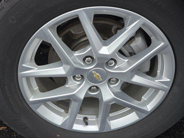 used 2023 Chevrolet Equinox car, priced at $23,000