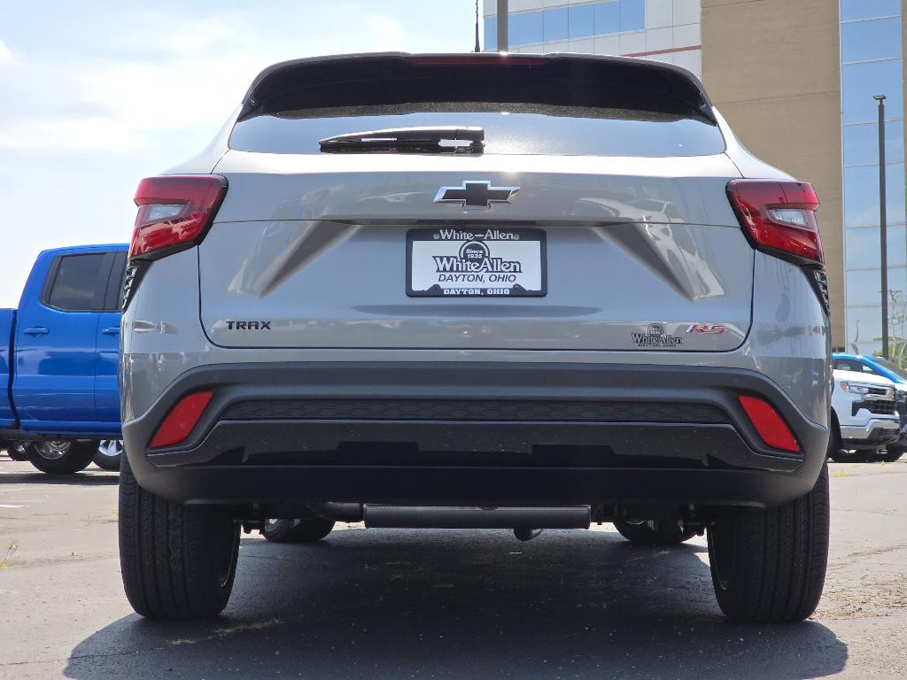 new 2025 Chevrolet Trax car, priced at $25,607