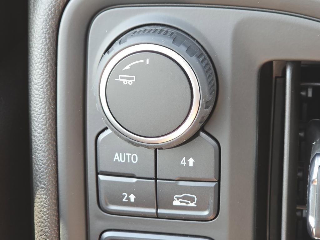 new 2025 Chevrolet Silverado 1500 car, priced at $48,042