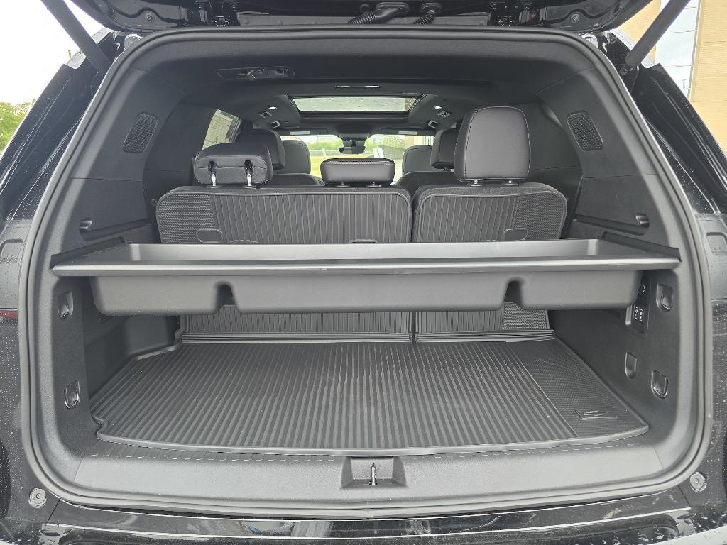 new 2026 Chevrolet Traverse car, priced at $57,845