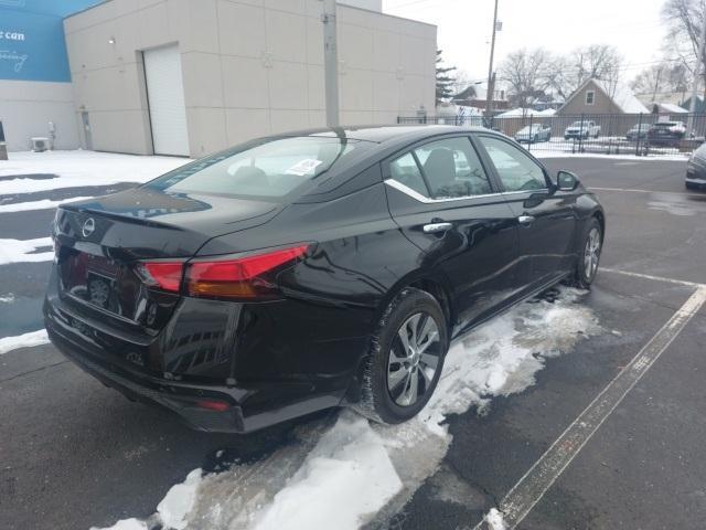 used 2023 Nissan Altima car, priced at $20,000