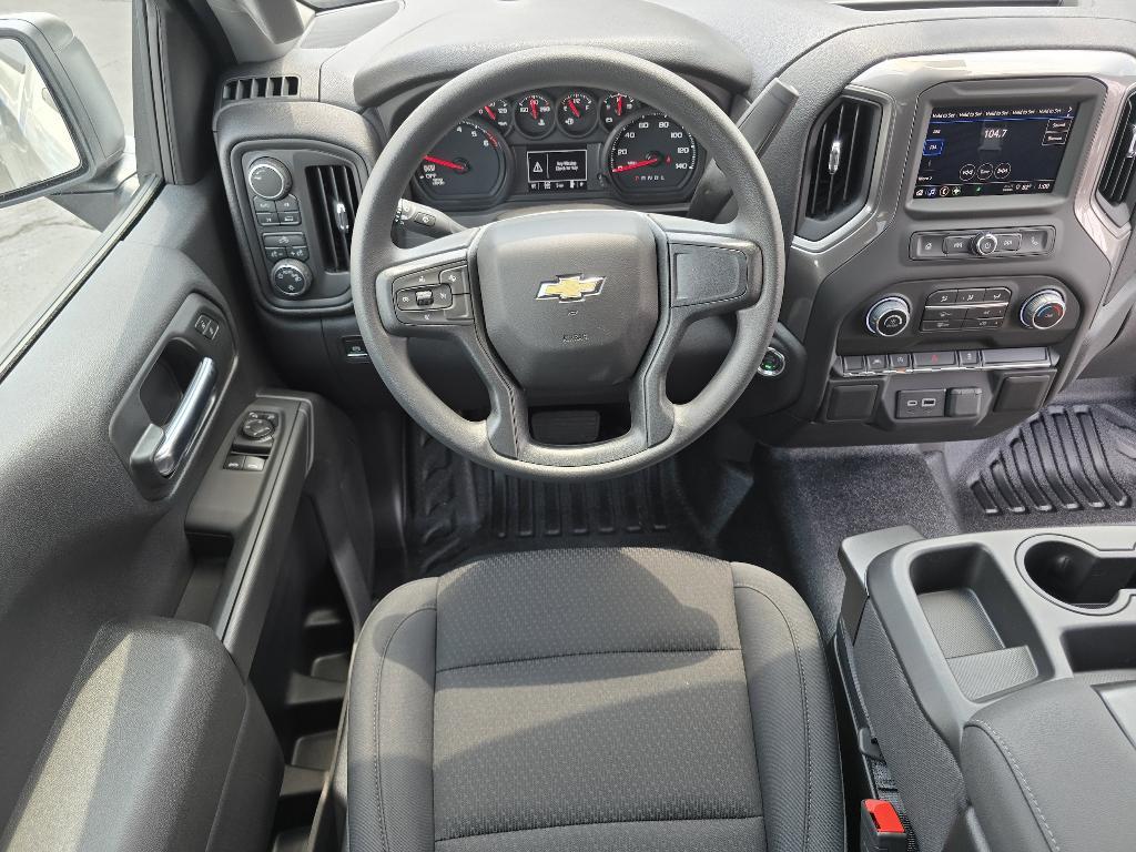new 2025 Chevrolet Silverado 1500 car, priced at $38,984