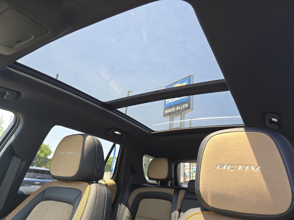 new 2026 Chevrolet Equinox car, priced at $37,762
